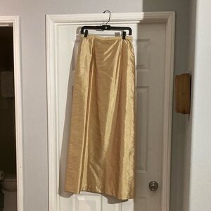 Elegant Women’s Floor-Length Taffeta Gold Skirt